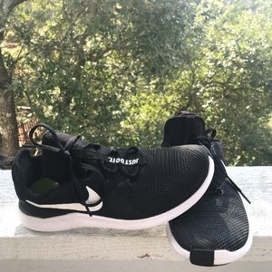 Women’s Nike Free TR8